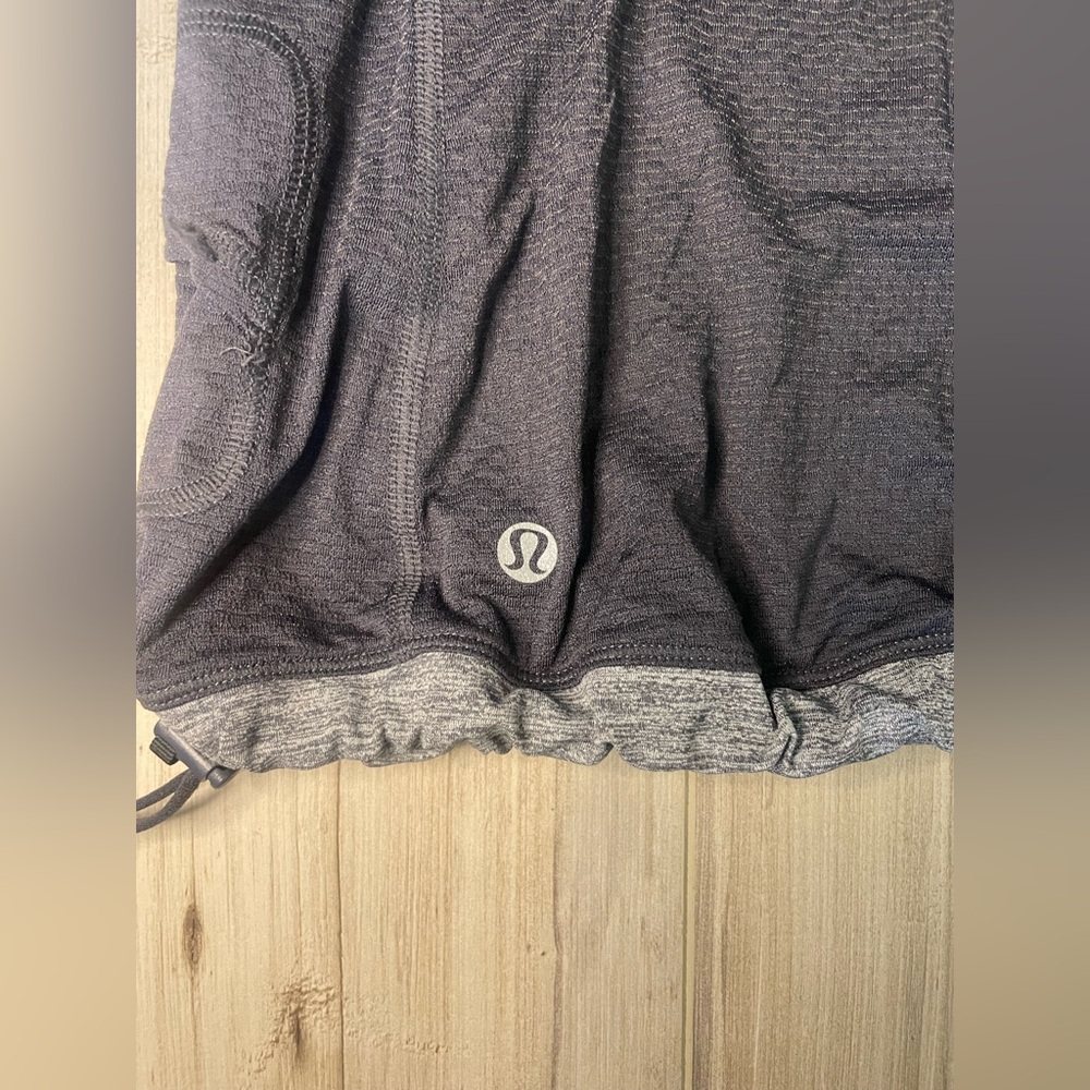 Lululemon Tank - Picture 2 of 5